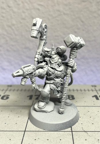 Iron priest space wolves - iron,
